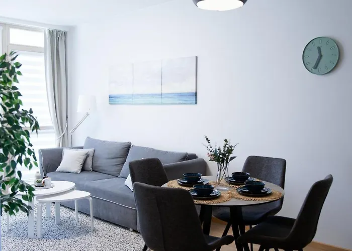 Simpsono G Lux 412 With Parking דירה פלאנגה